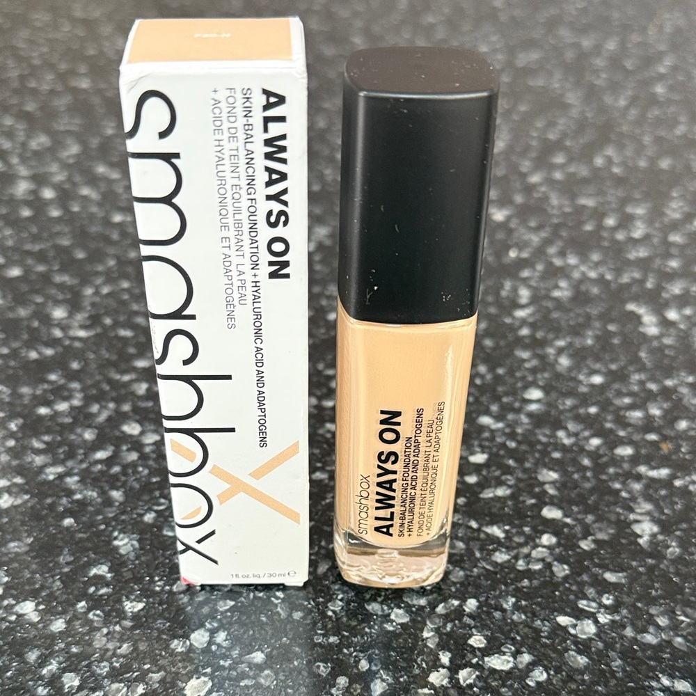 Smashbox Always On Skin Balancing Foundation